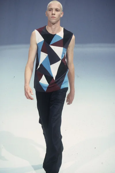 Look 44
